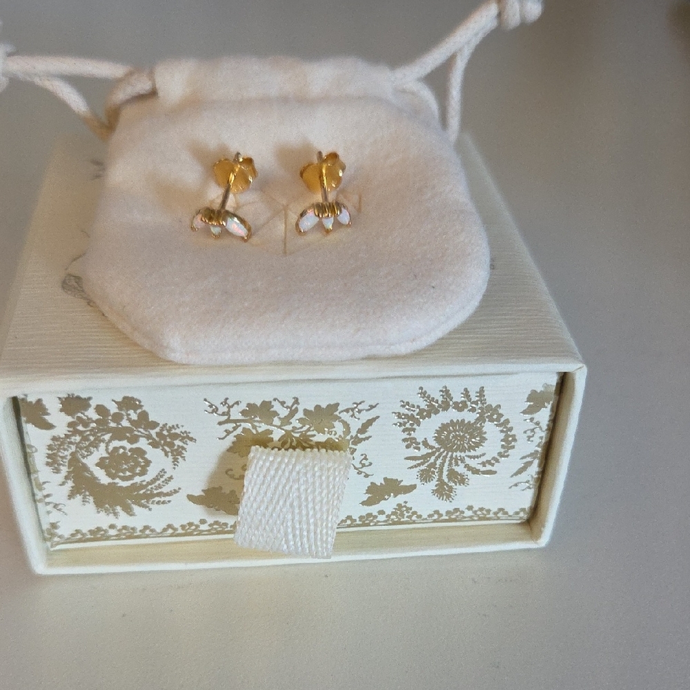Gold Flower Stud Earrings with White Petal Accents